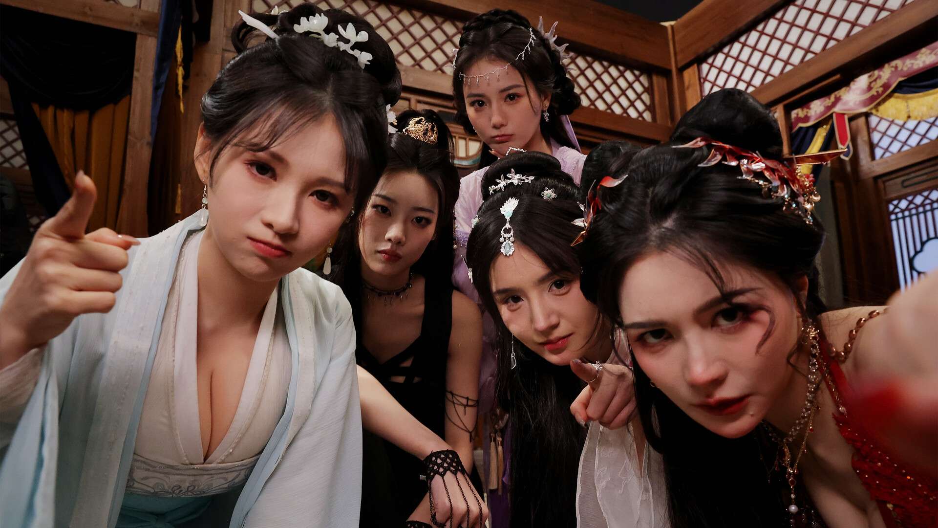 美女，请别影响我成仙全球版/Ladies, Don’t Tempt My Immortality